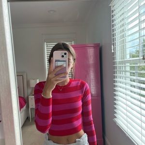 ZARA LONG SLEEVE SIZE SMALL